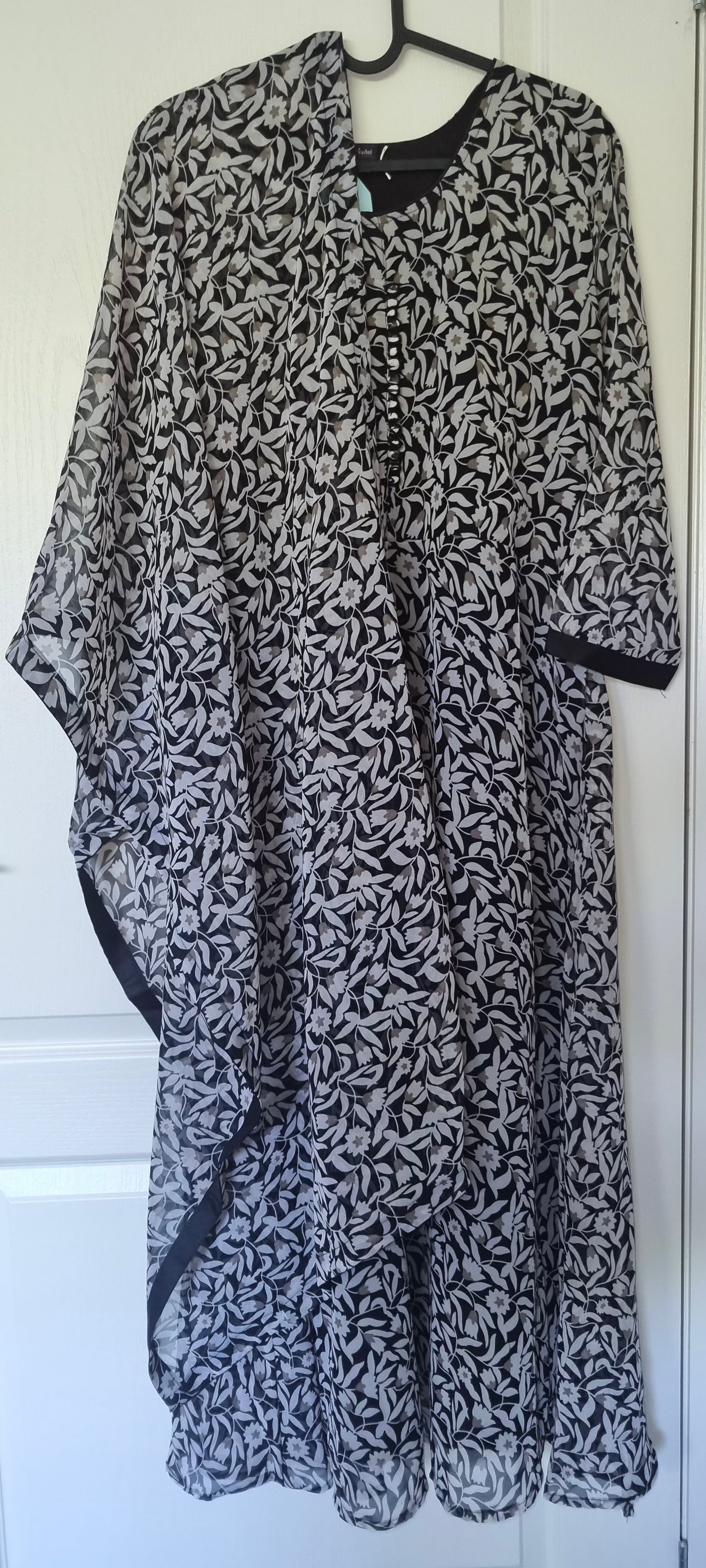 Georgette Kurti - CMM2517