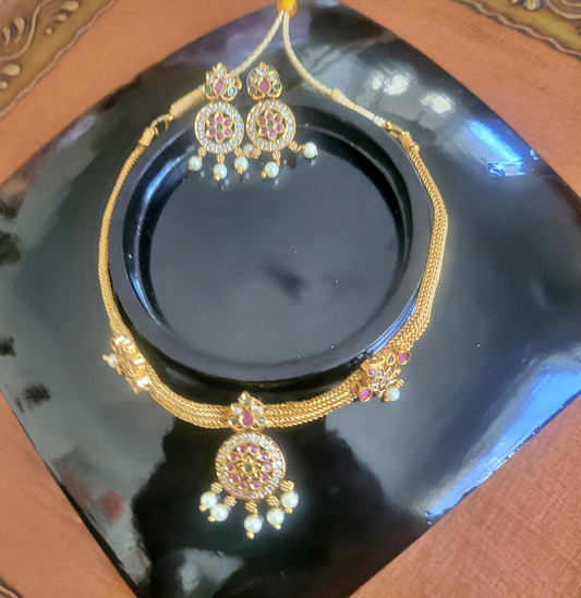 Classic Necklace & Earring Set - N10