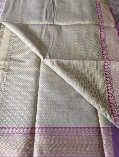 Banarasi Saree with Contrast Border - SRC2
