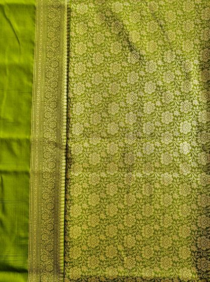 Banarasi Saree with Floral Design- SRC3