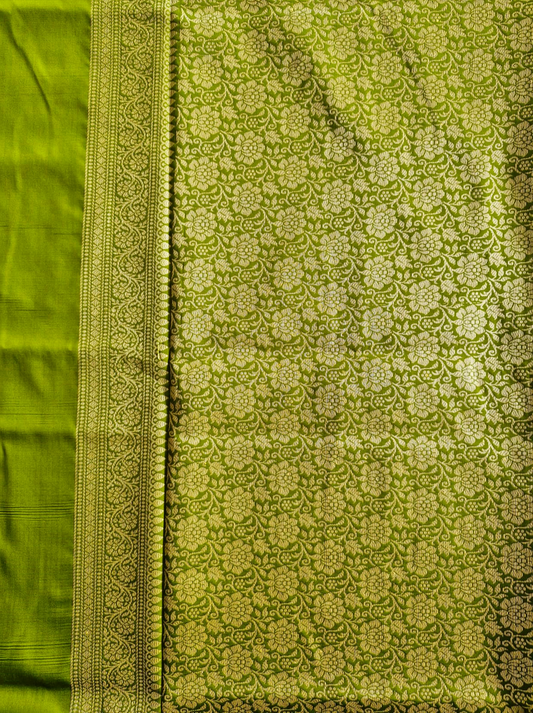 Banarasi Saree with Floral Design- SRC3