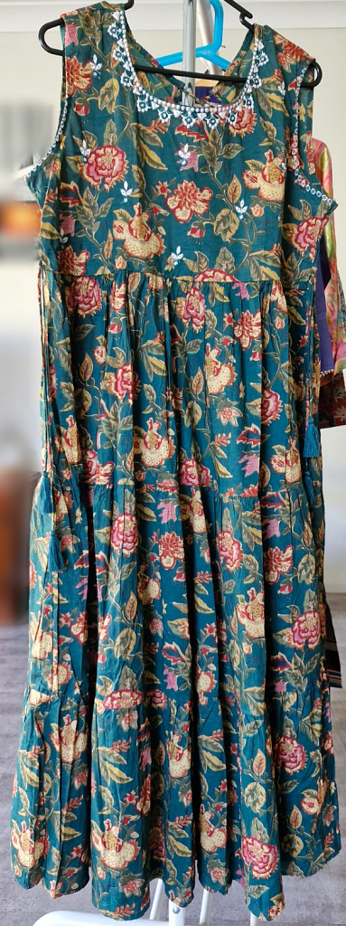 Sleeveless Green Floral Dress - CS6