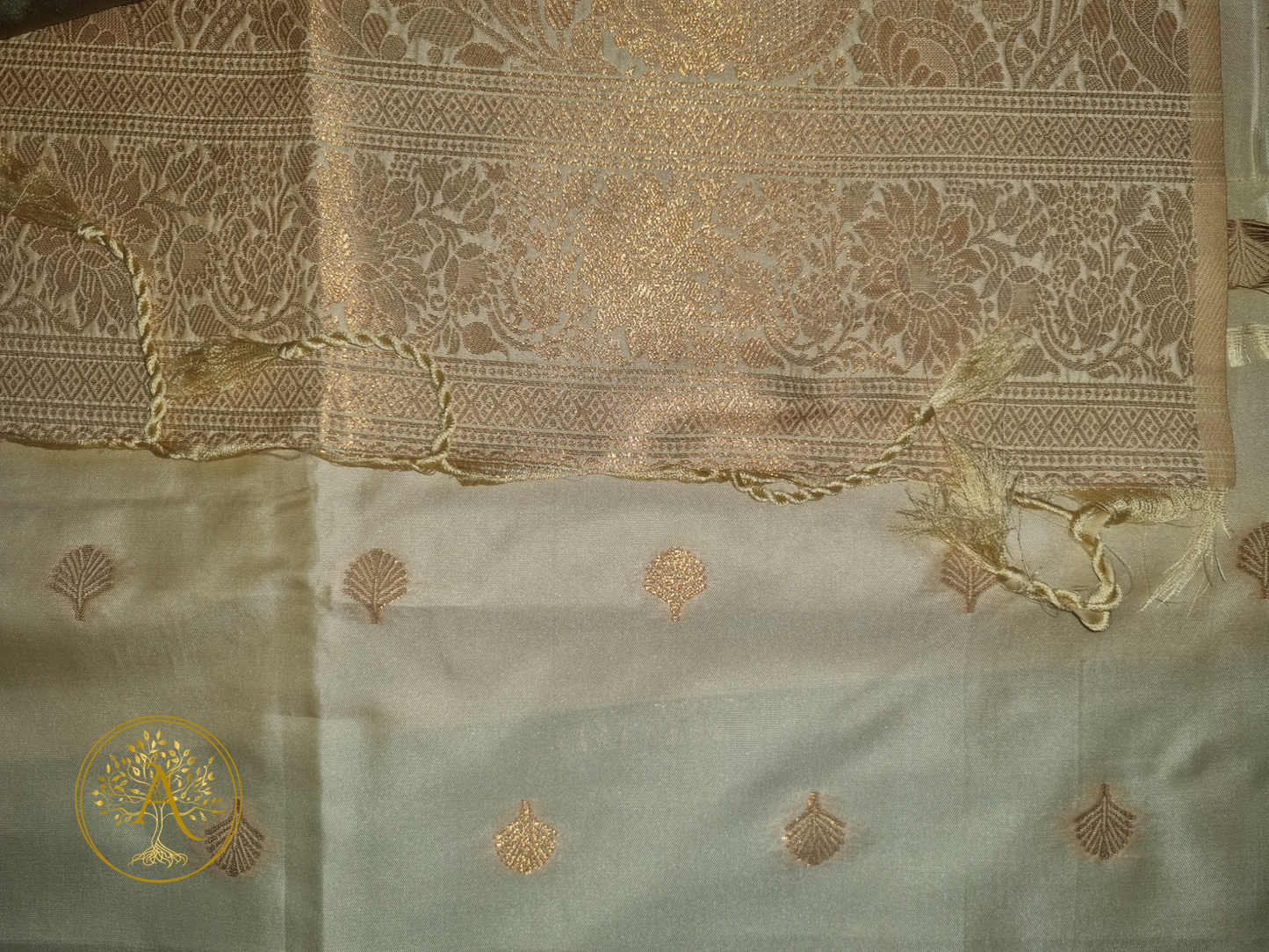 Semi Silk Kancheepuram Saree - SC2505