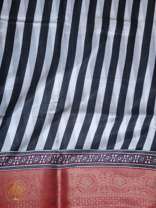 Printed Silk Saree - SST2535