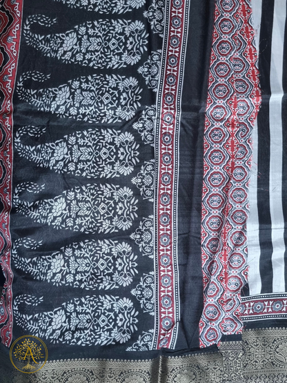 Printed Silk Saree - SST2536