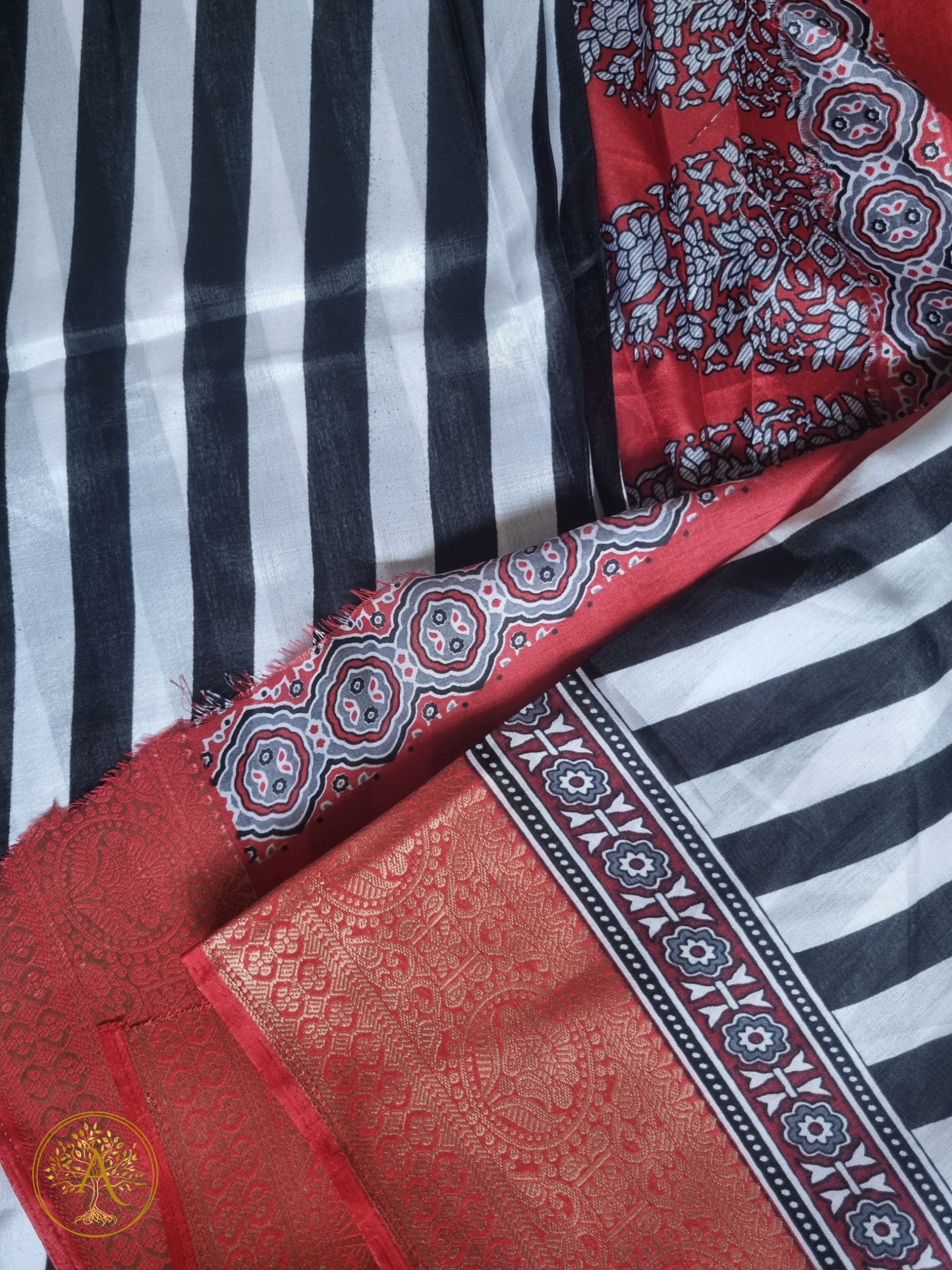 Printed Silk Saree - SST2535