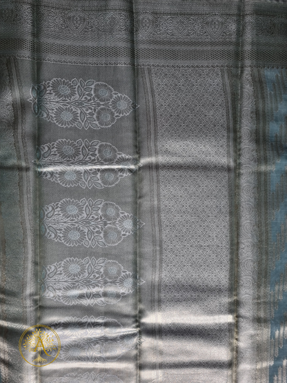 Banarasi Saree - SRA2505