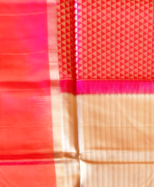 Handwoven Kancheepuram Soft Silk Saree with Contrast Borders - SD15