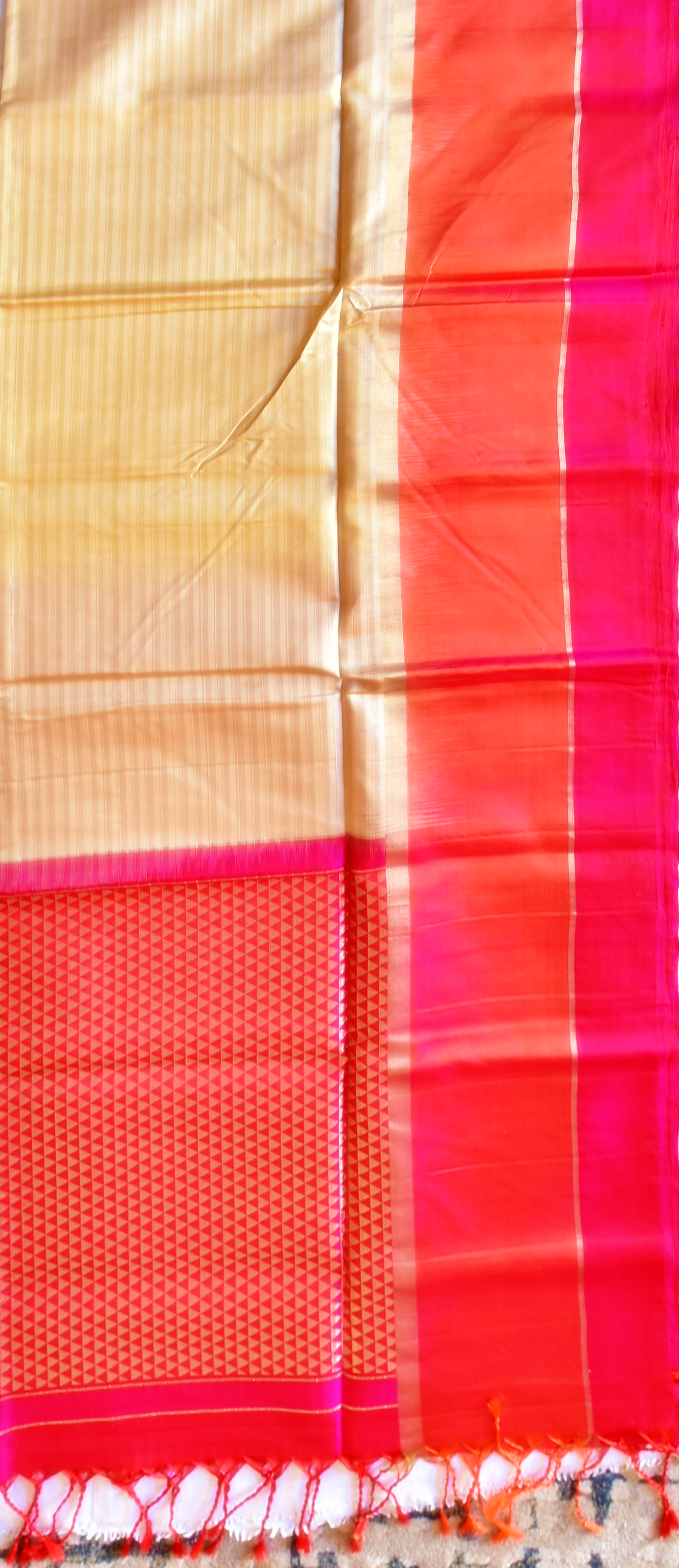 Handwoven Kancheepuram Soft Silk Saree with Contrast Borders - SD15