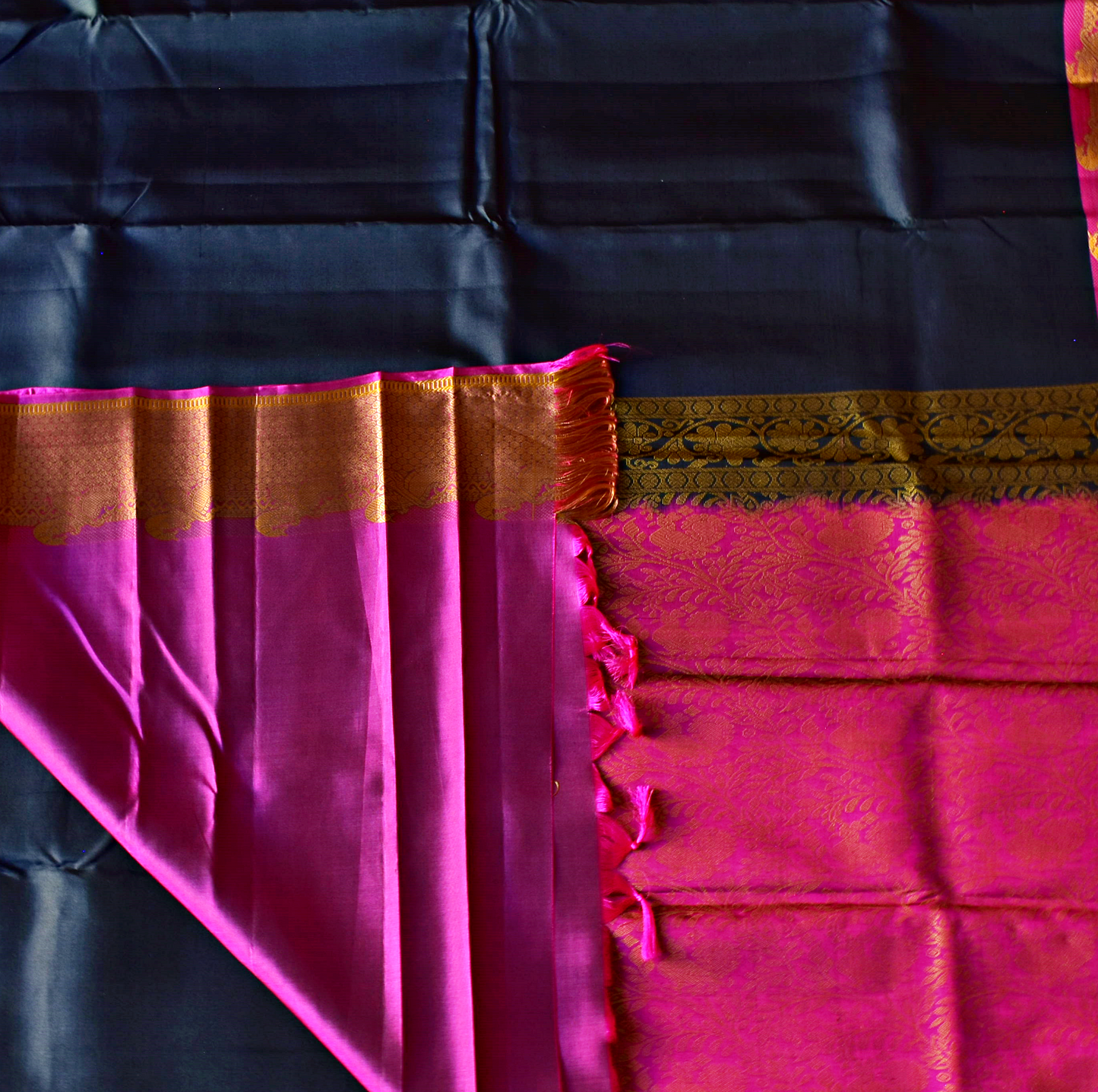 Pure Kancheepuram Saree with Thread Borders-ST1