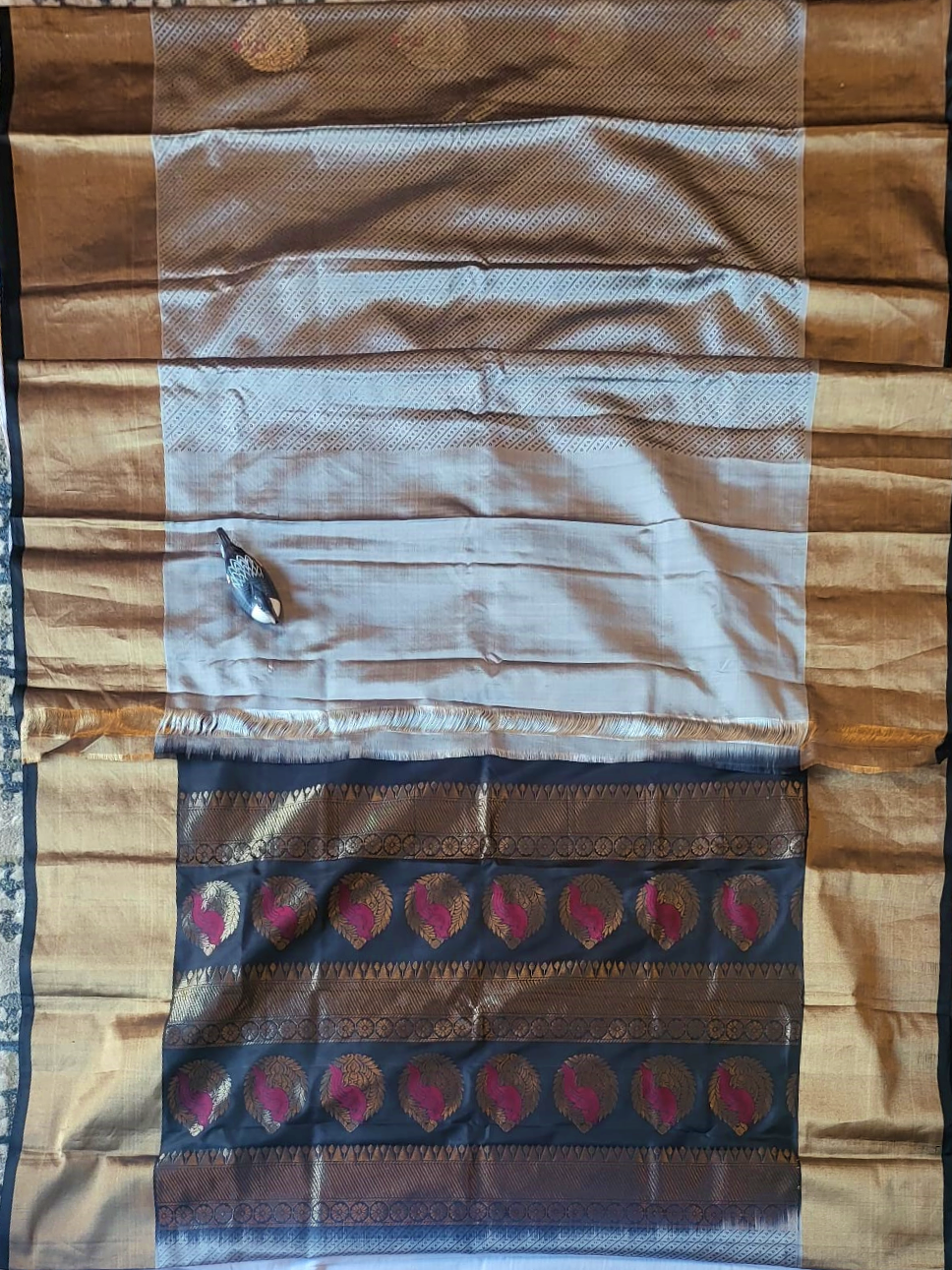 Handwoven Kanchipuram Soft  Saree With Gold Zari Border -SK12