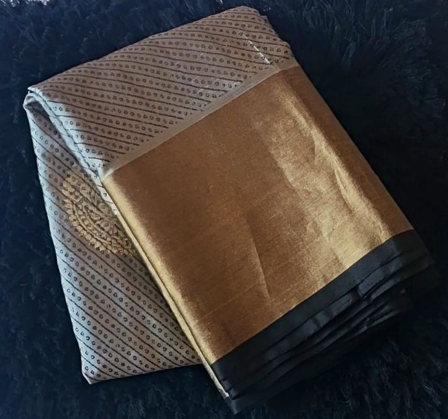Handwoven Kanchipuram Soft  Saree With Gold Zari Border -SK12